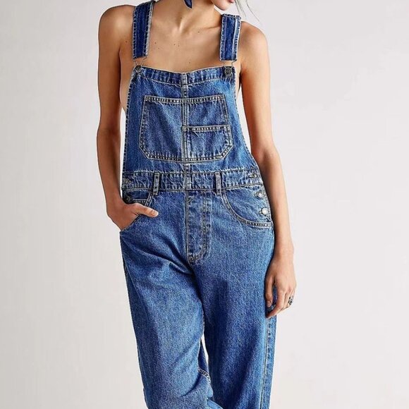 Vintage-Inspired Wide Strap Denim Overalls – Classic and Stylish - Picture 1 of 6